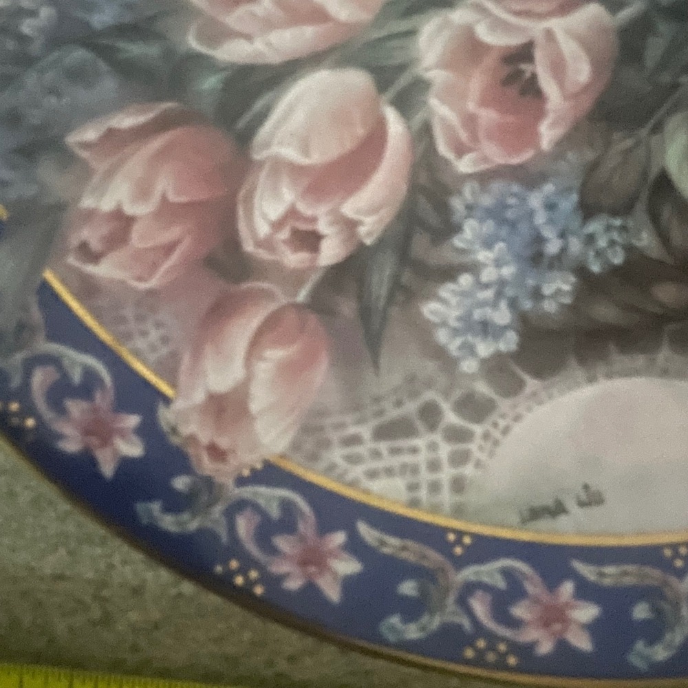 W.S. George Lena Liu Tulips and Lilacs Collector Plate Basket Bouquets 1992 8in - Picture 2 of 5